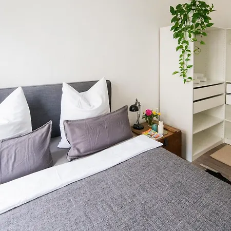 Theleaf - Design & Cafe